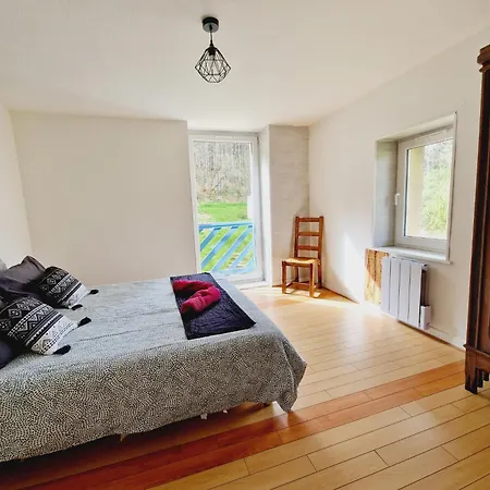 Gitedaval Le Petit Hangy *